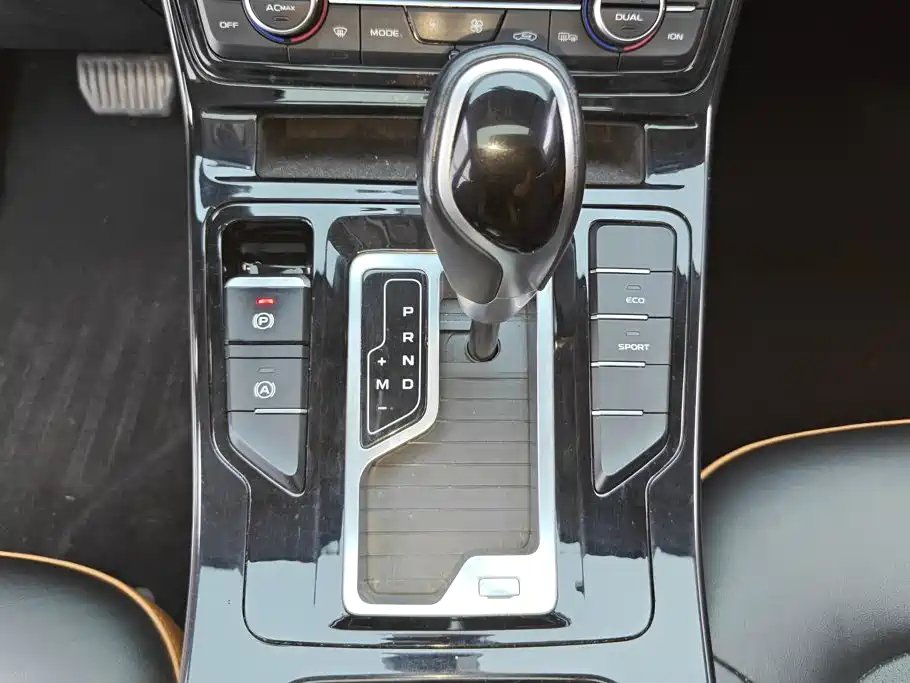Geely Emgrand GL — миниатюра 16