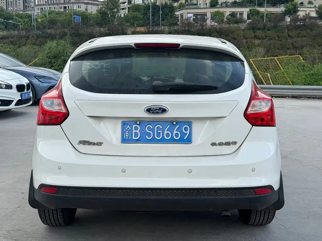 Ford Focus — миниатюра 4