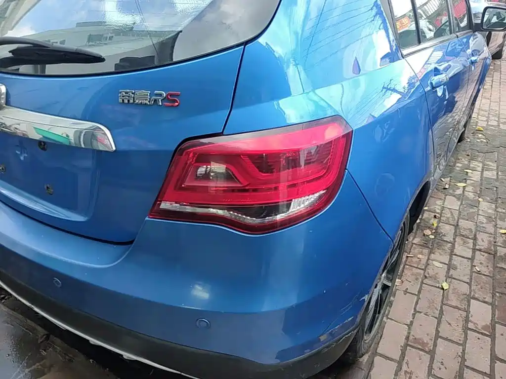 Geely Emgrand — миниатюра 8