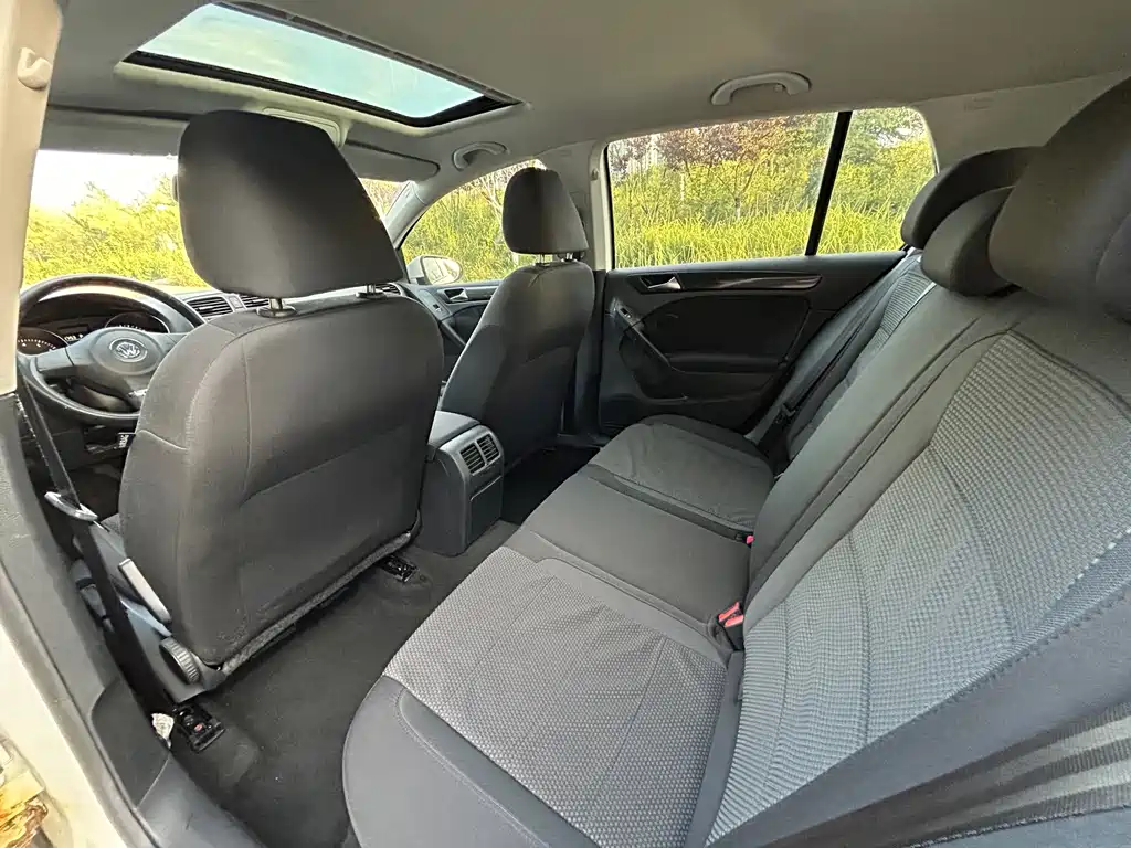 Volkswagen Golf — миниатюра 5