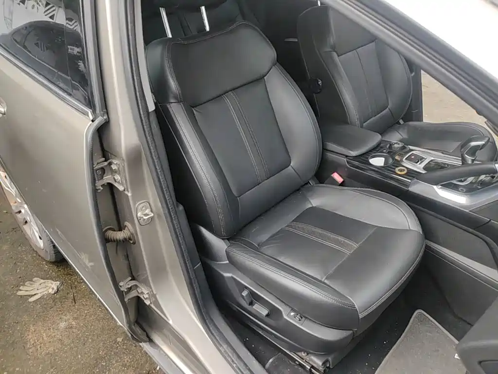 Peugeot 3008 — миниатюра 25