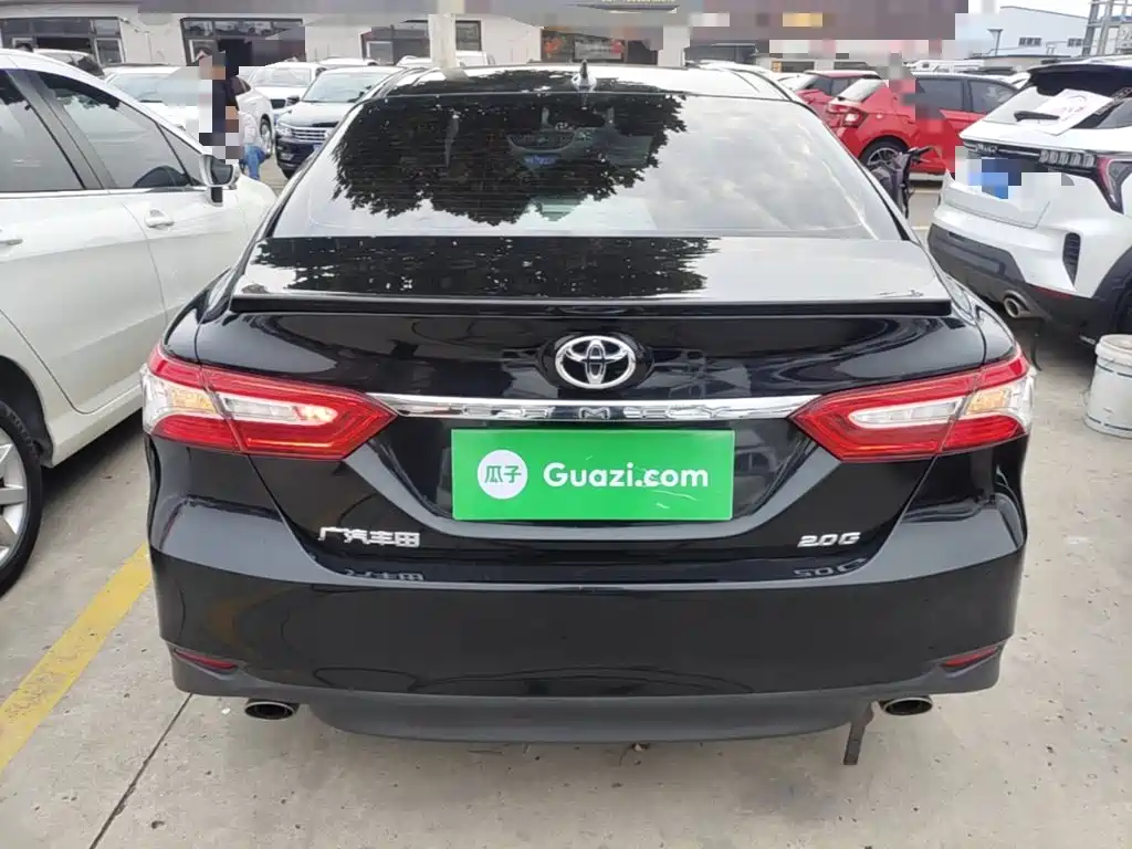Toyota Camry — миниатюра 6