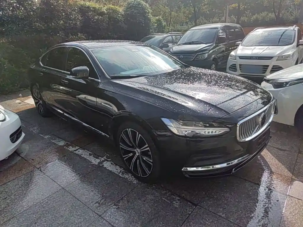 Volvo S90 — миниатюра 4