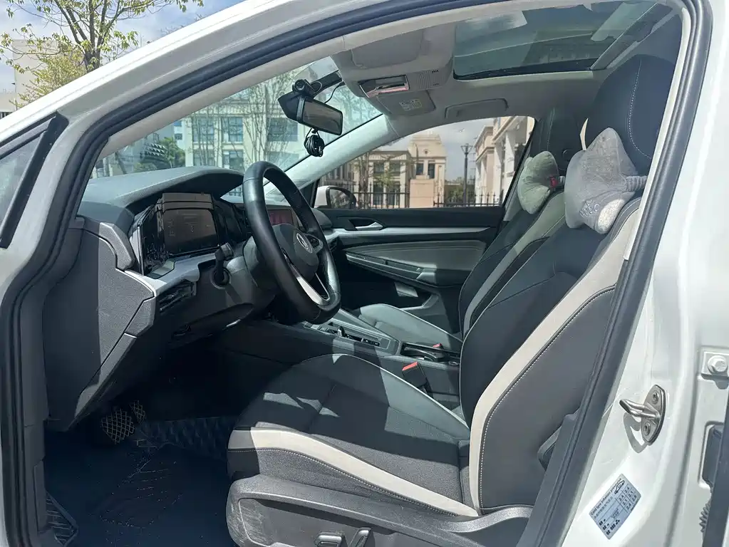 Volkswagen Golf — миниатюра 4