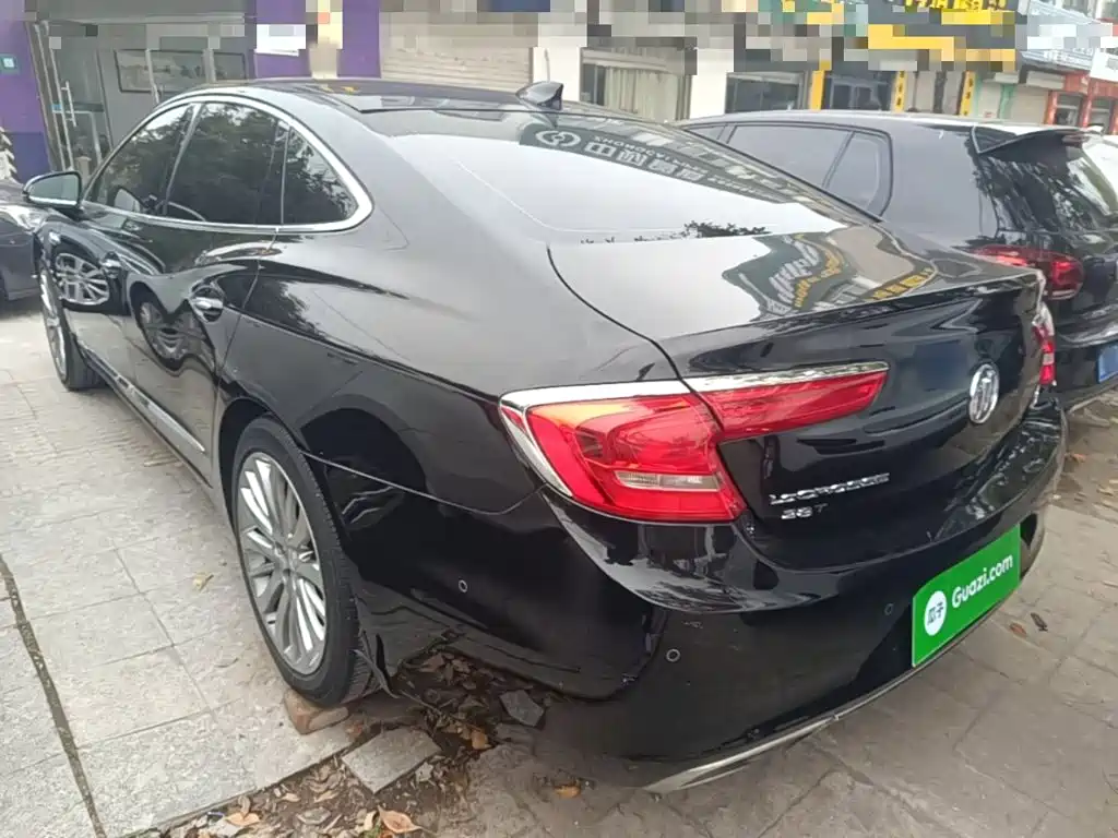 Buick LaCrosse — миниатюра 5
