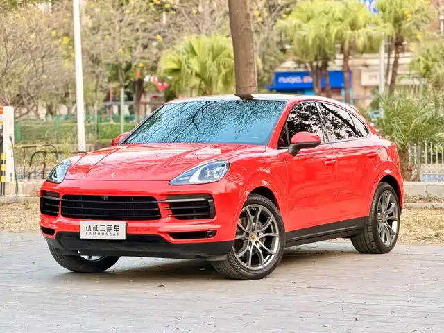 PORSCHE CAYENNE