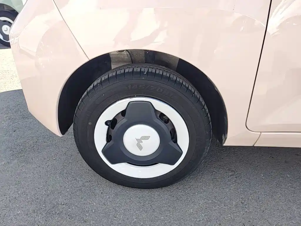 Wuling MINIEV — миниатюра 23