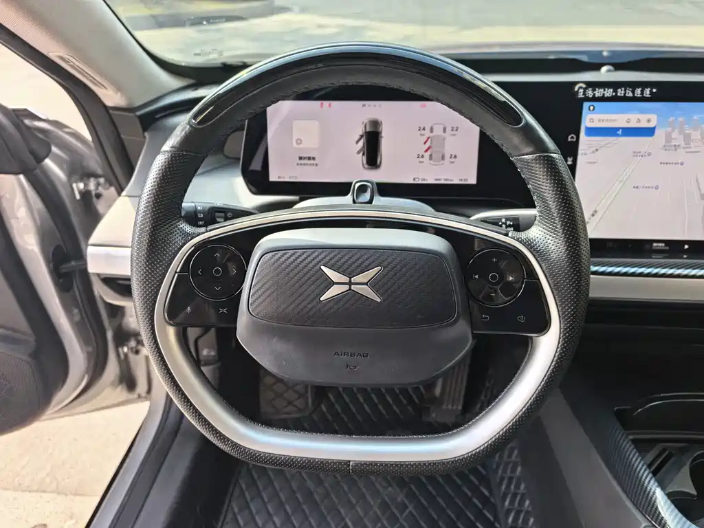 XPeng P7 — миниатюра 8