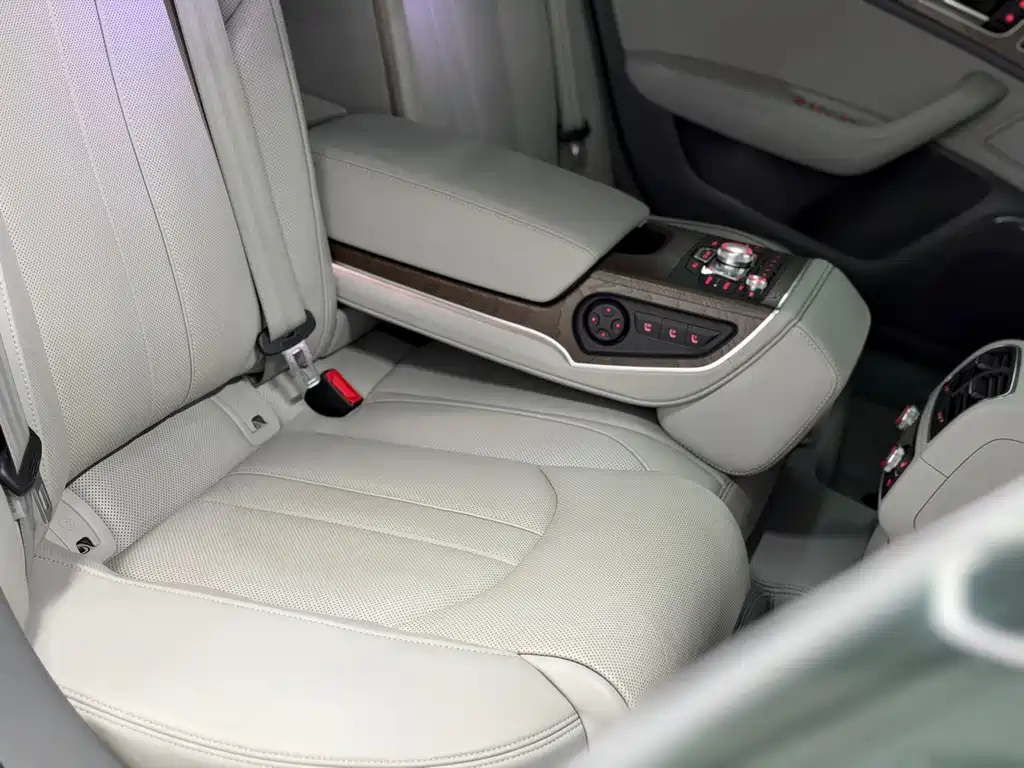 Audi A6L — миниатюра 30