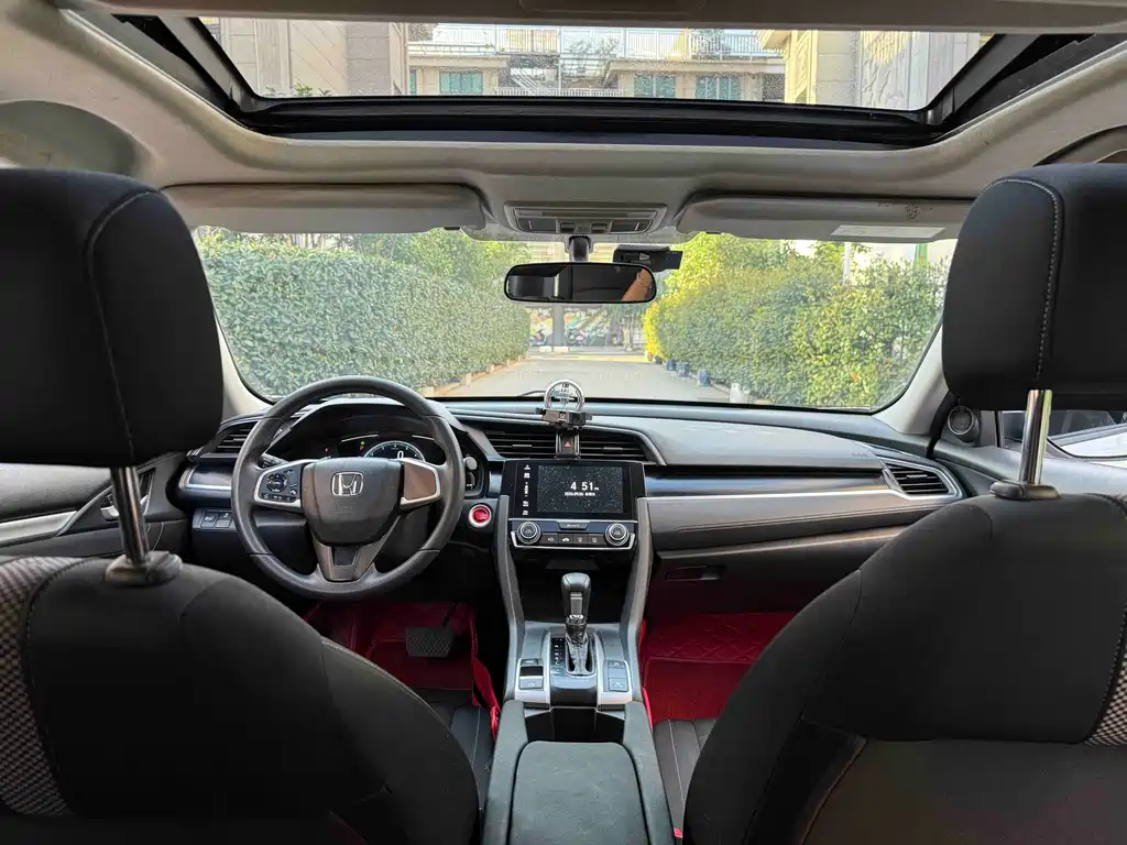 Honda Civic — миниатюра 5