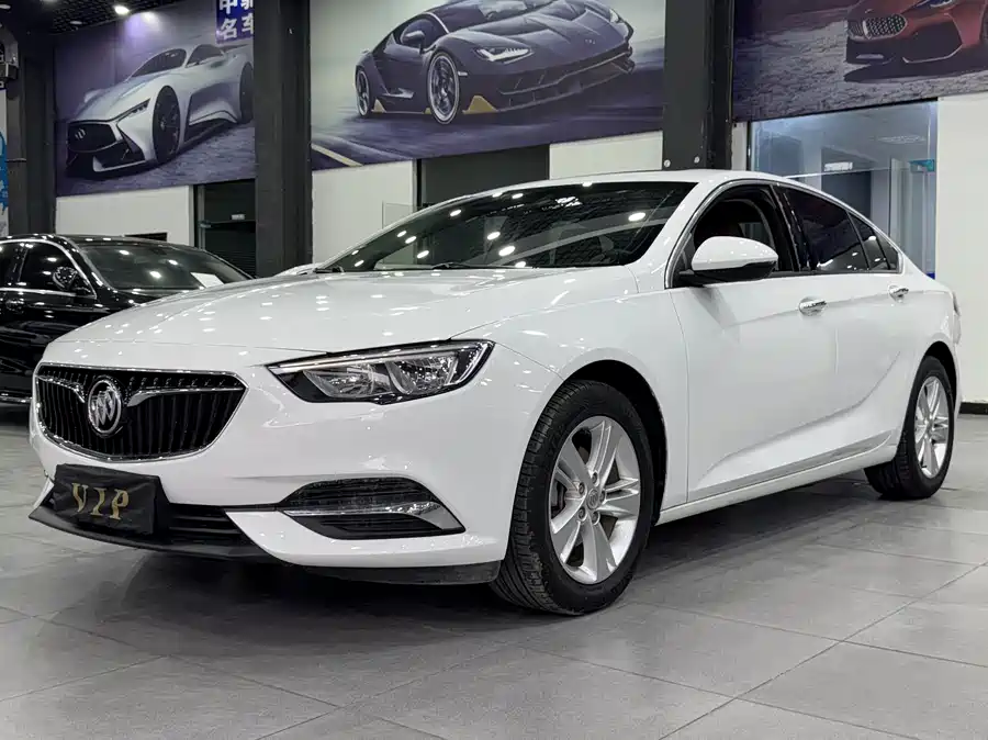 Buick Regal фото 1