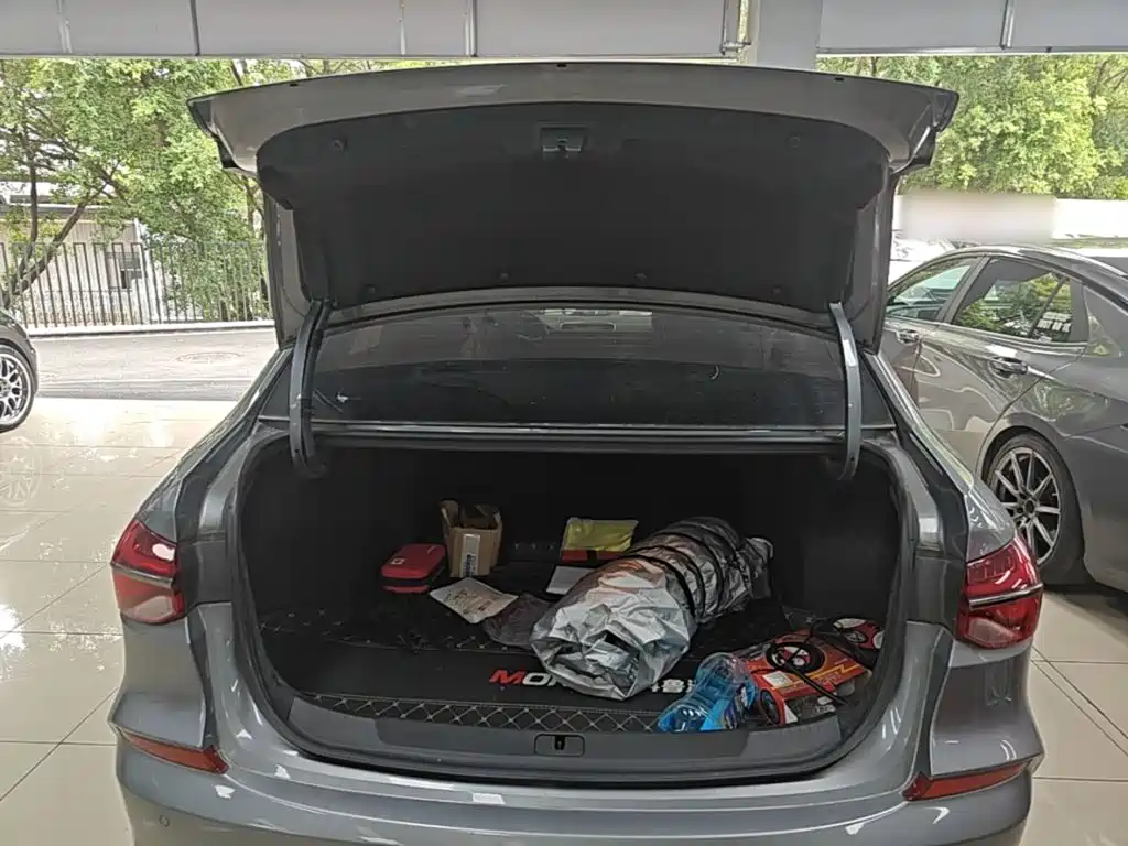 Chevrolet Monza — миниатюра 19