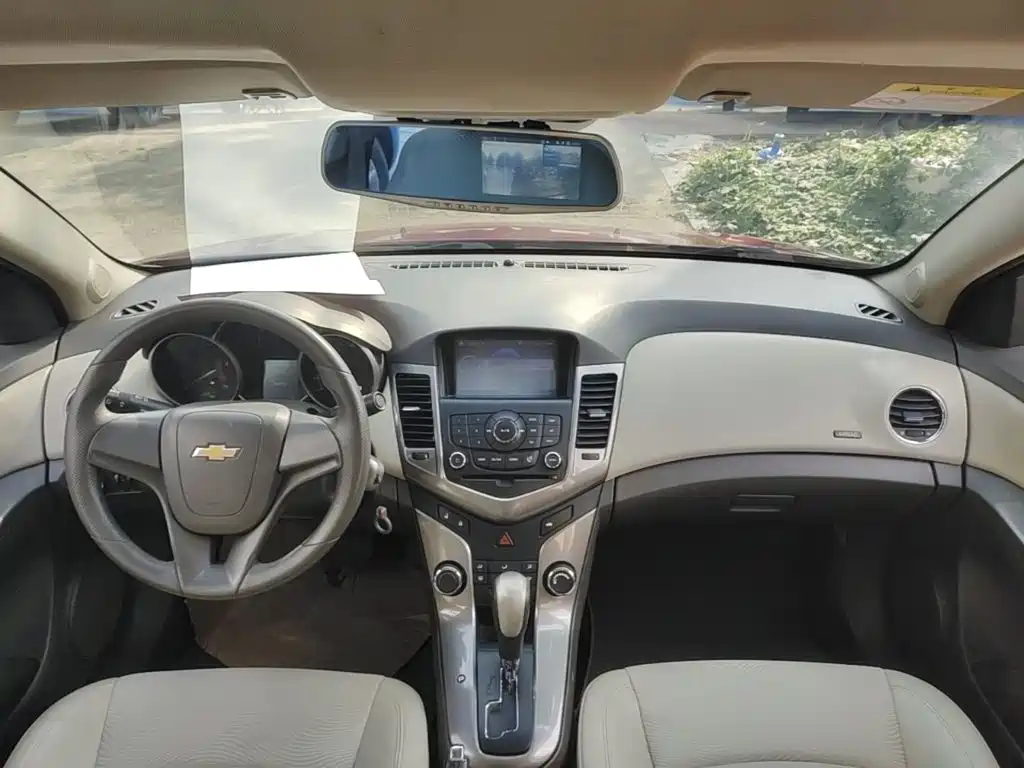 Chevrolet Cruze — миниатюра 10