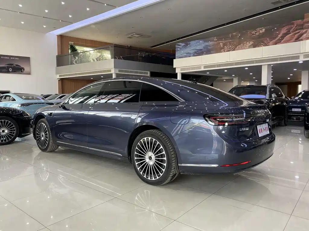 AITO ENJOY THE WORLD S9