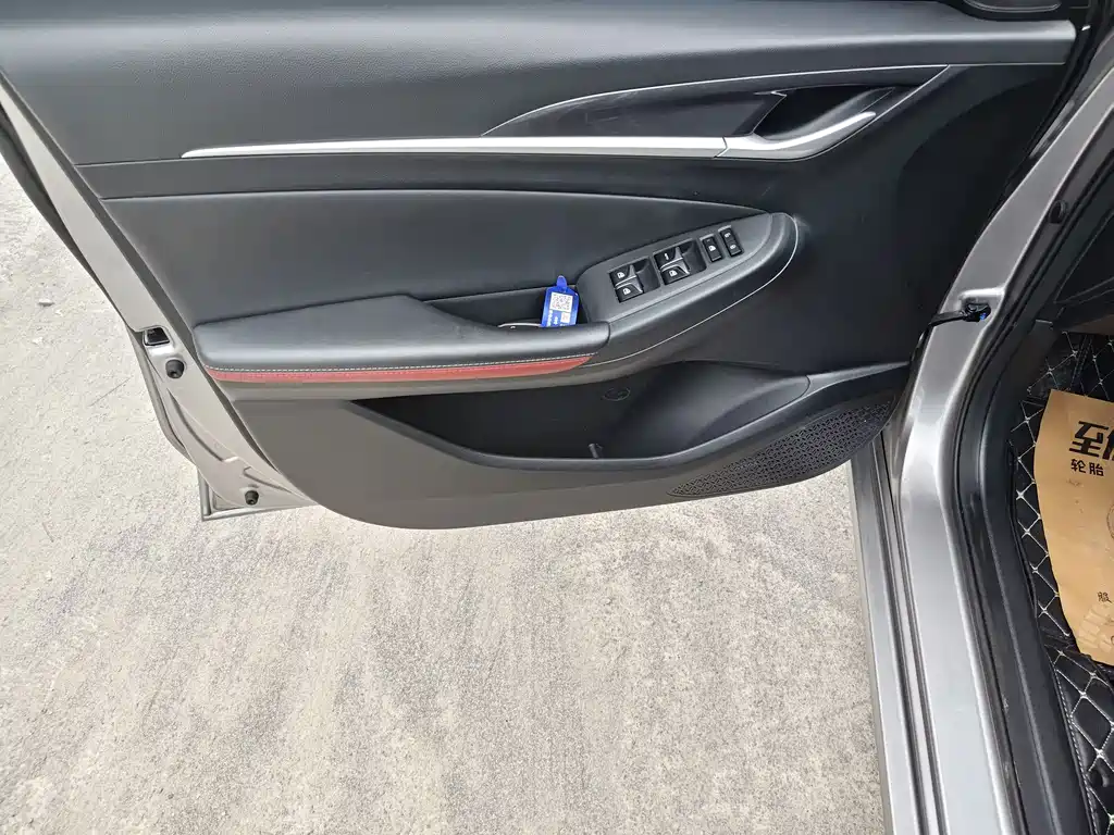 Changan Eado — миниатюра 7