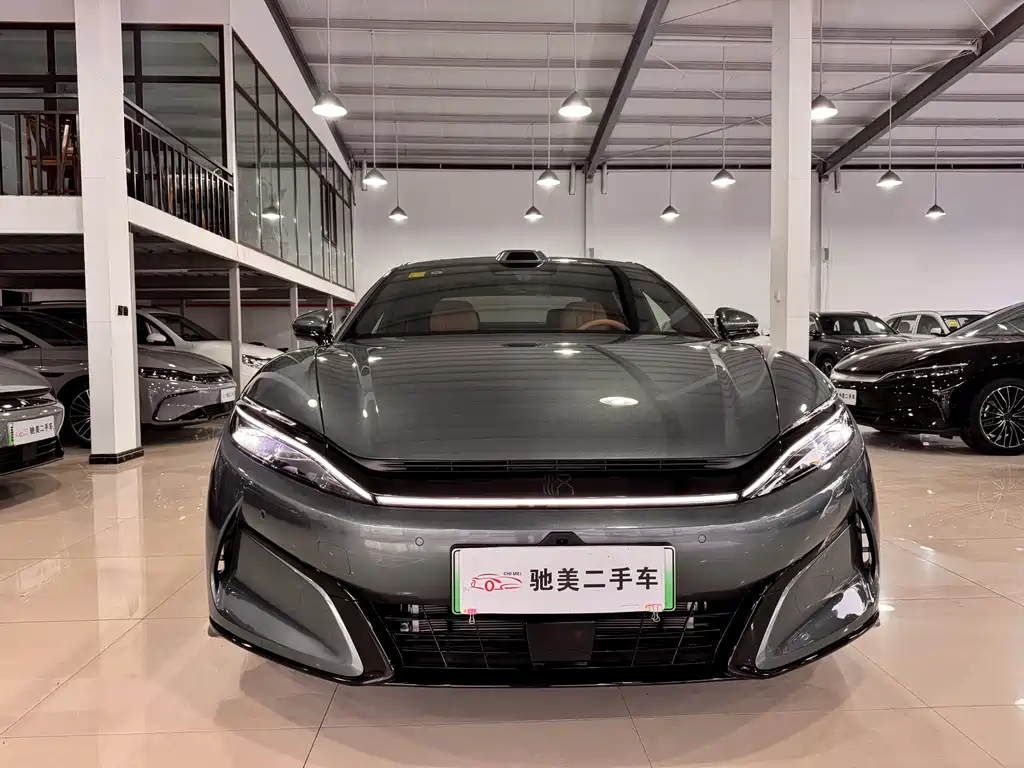BYD Хань Ли — миниатюра 3