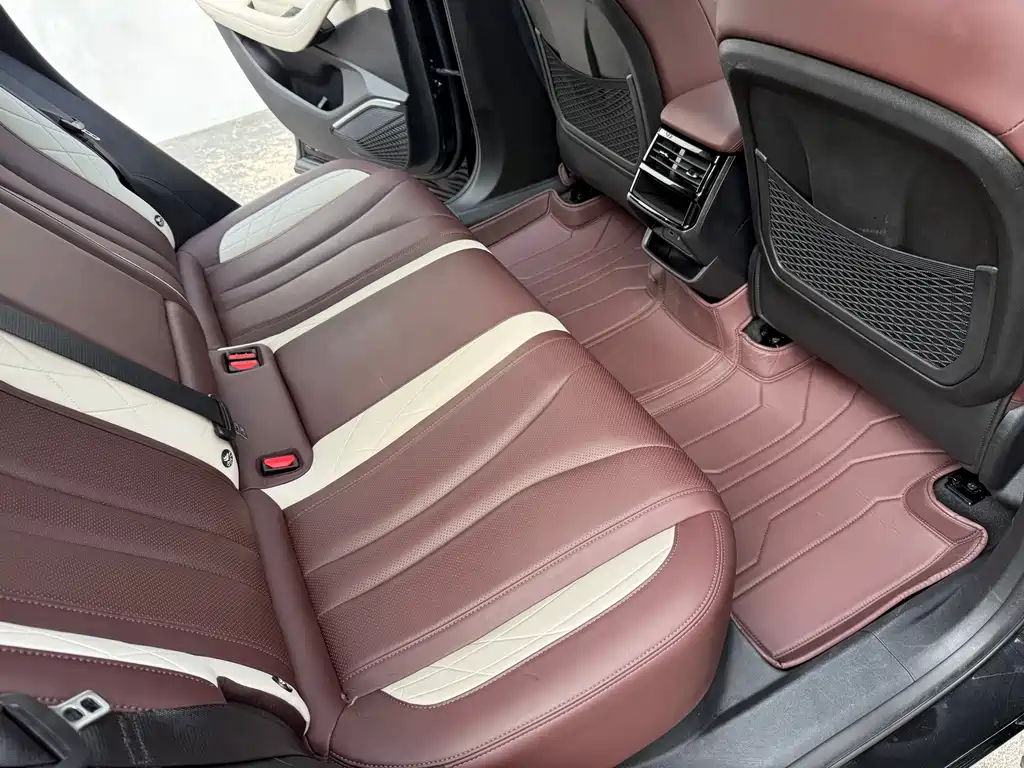 Geely Xingyue L — миниатюра 15