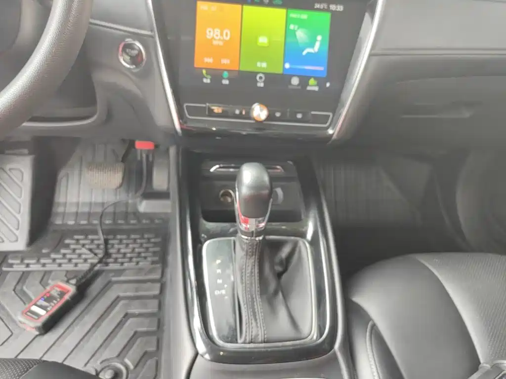 Roewe i5 — миниатюра 14