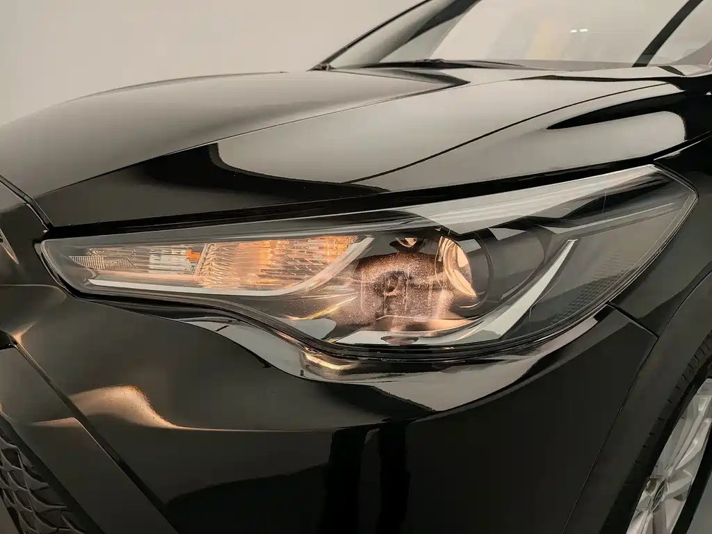 Toyota Frontlander — миниатюра 18