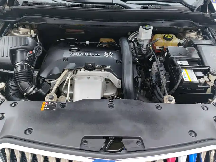 Buick Envision Plus — миниатюра 10