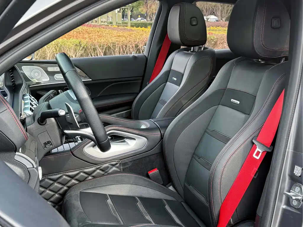 MERCEDES-BENZ GLE COUPE AMG