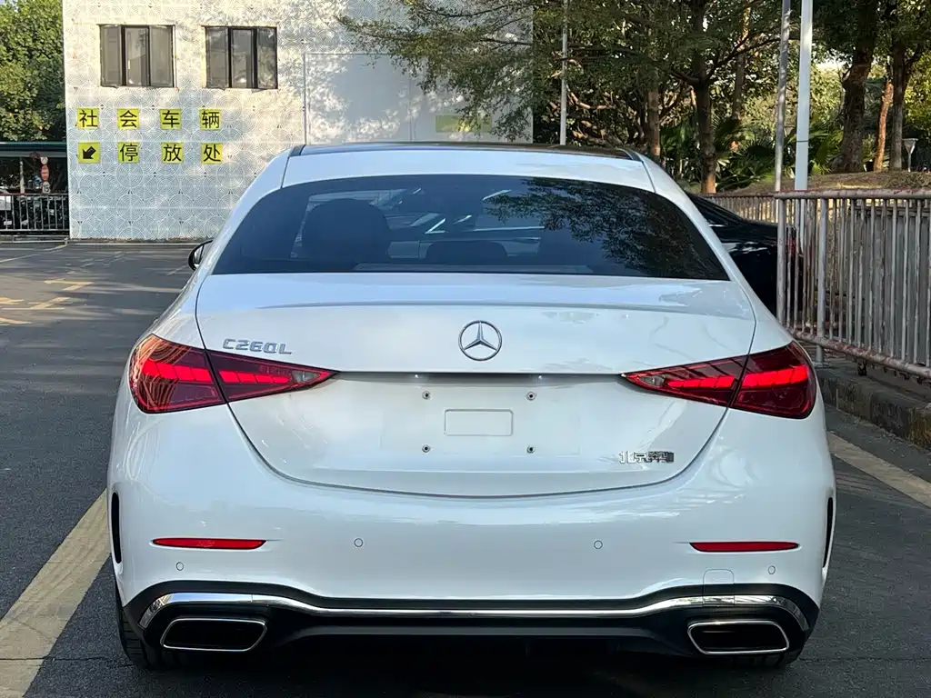 MERCEDES-BENZ C CLASS