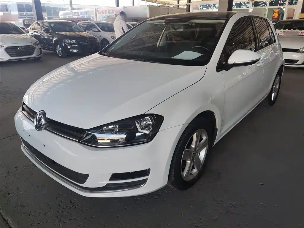 Volkswagen Golf 2014