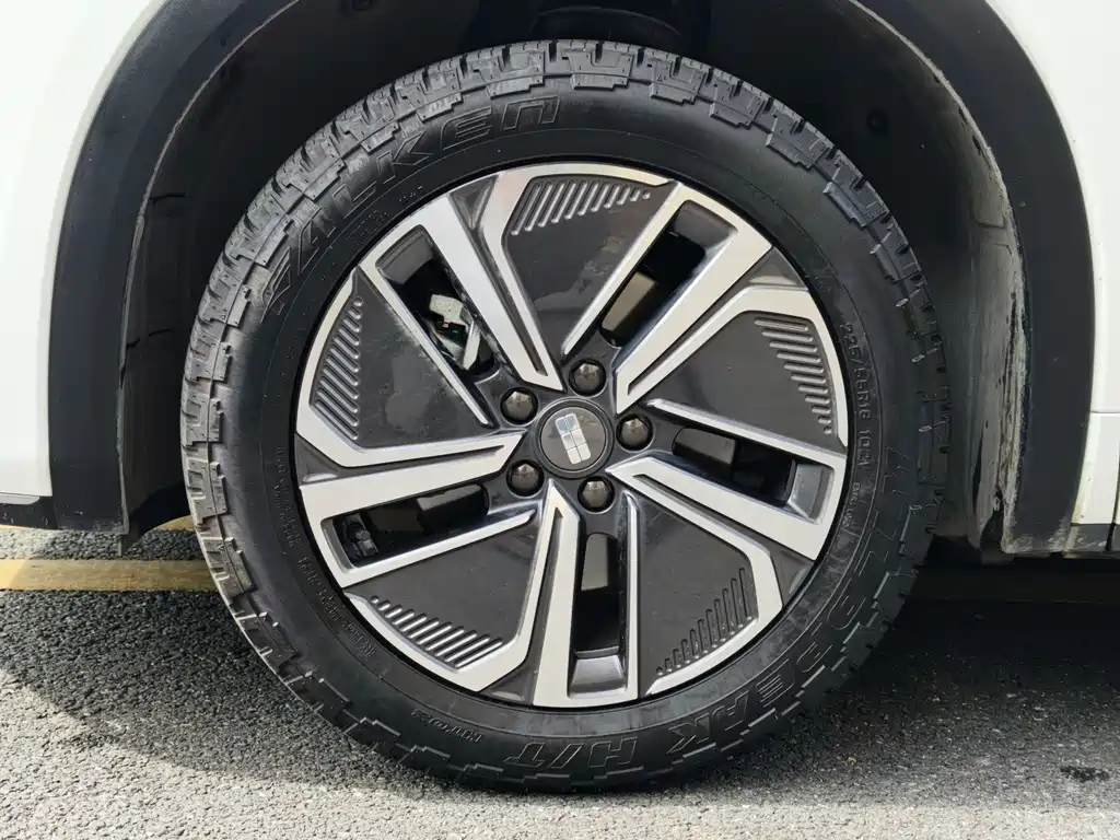 GEELY GALAXY GALAXY STARSHIP 7 EM I