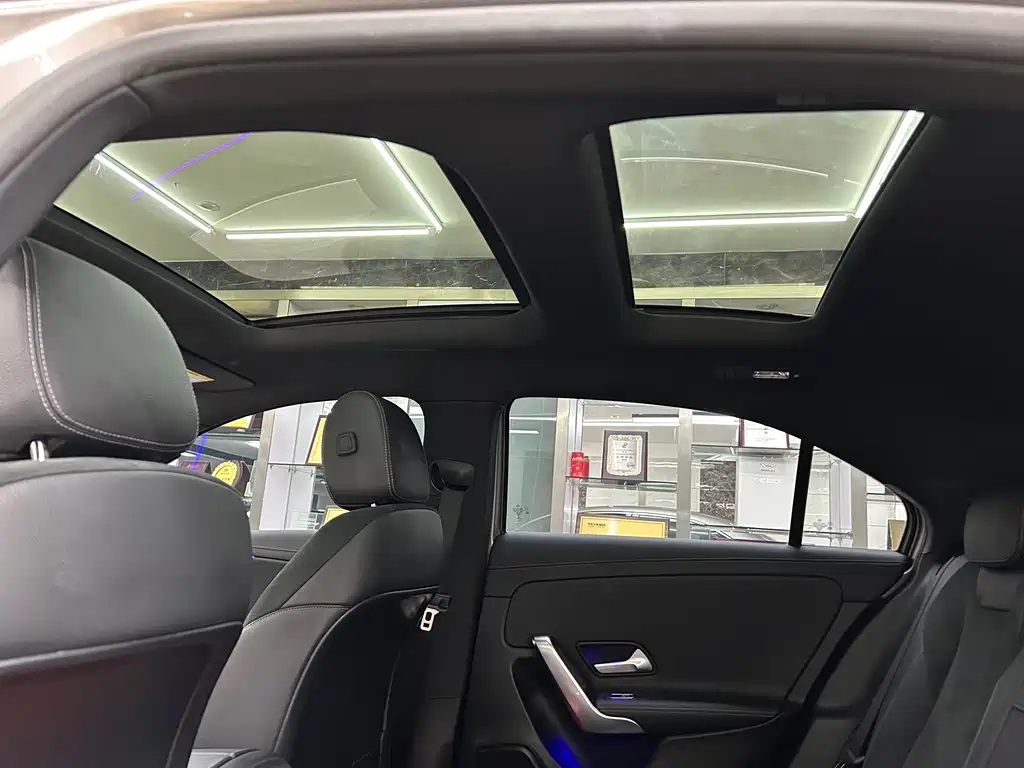 MERCEDES-BENZ A CLASS