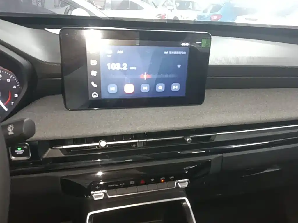 Wuling Xingchi — миниатюра 13