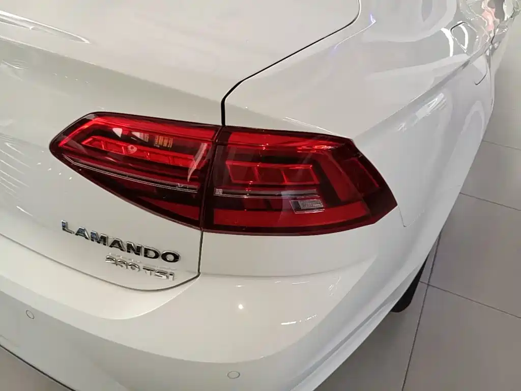 Volkswagen Lamando — миниатюра 8