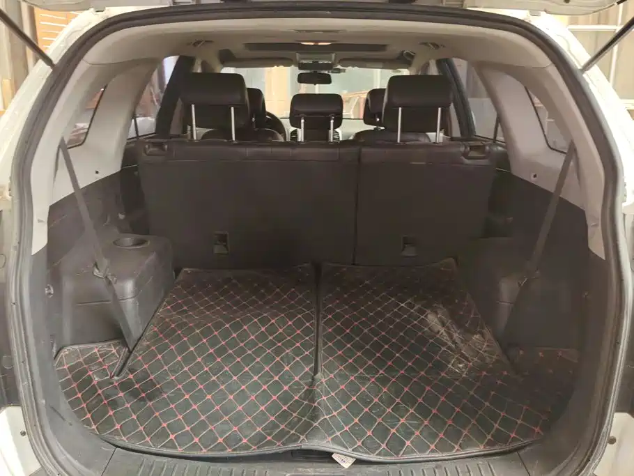 Chevrolet Captiva — миниатюра 4