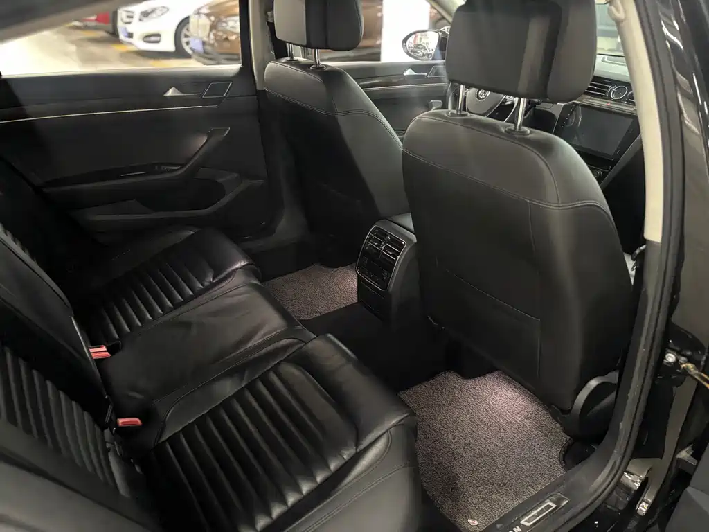 Volkswagen Magotan — миниатюра 10