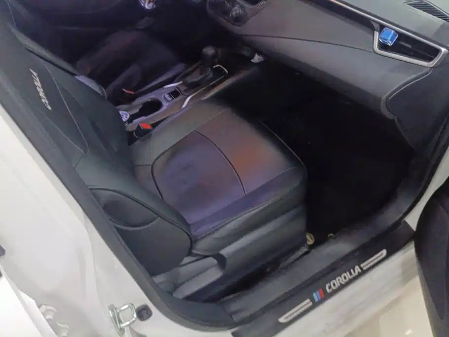 Toyota Corolla — миниатюра 8