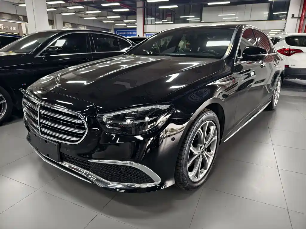 Mercedes-Benz E-Class 2023