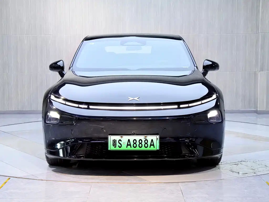XPeng P7 — миниатюра 2