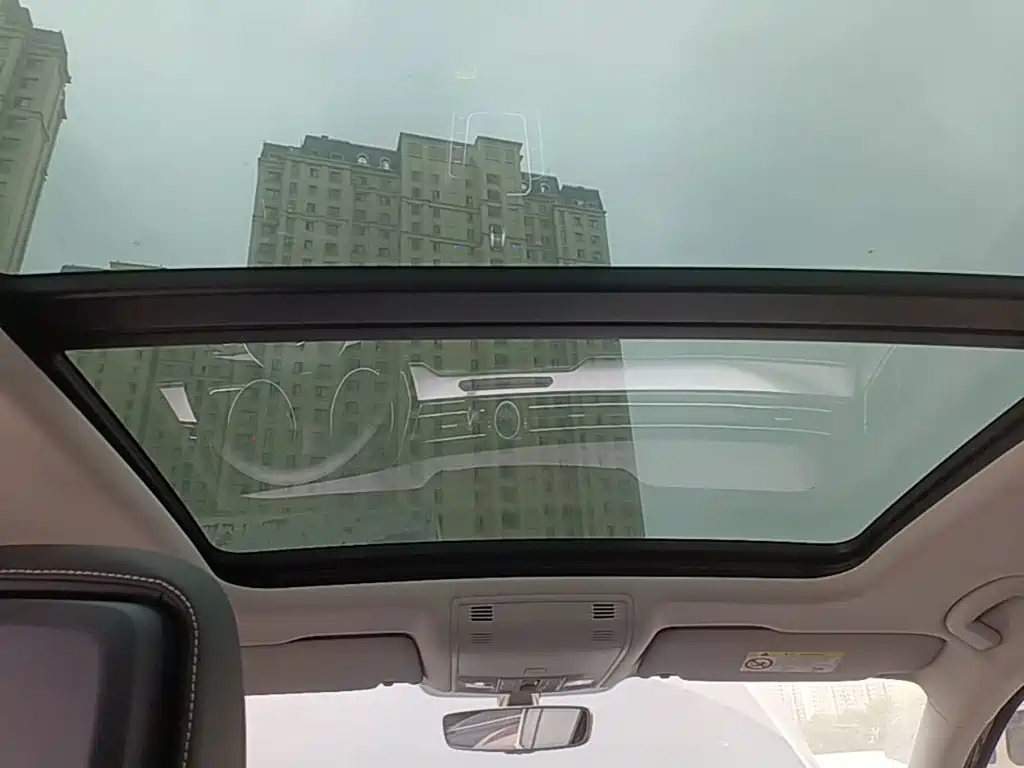 Volkswagen 迈腾 PHEV — миниатюра 18