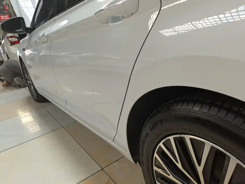 Volkswagen Sagitar — миниатюра 22