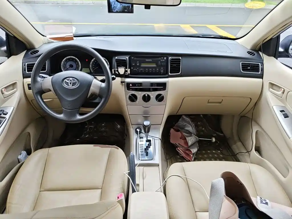 Toyota Corolla — миниатюра 5
