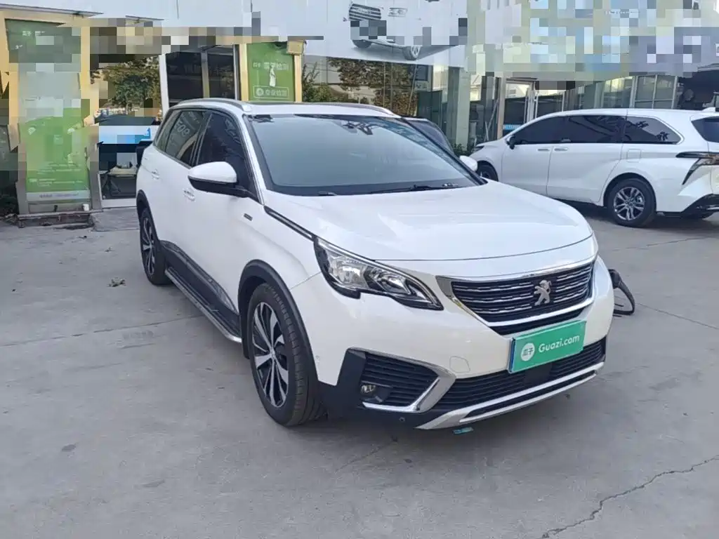 Peugeot 5008 — миниатюра 4