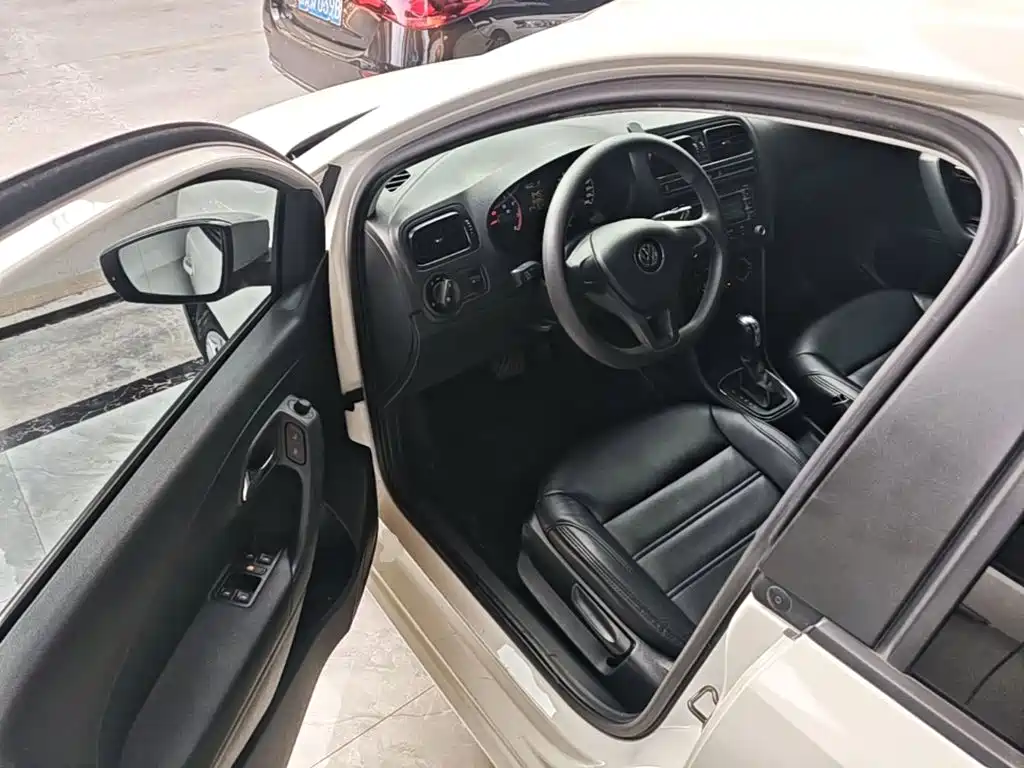 Volkswagen Polo — миниатюра 16
