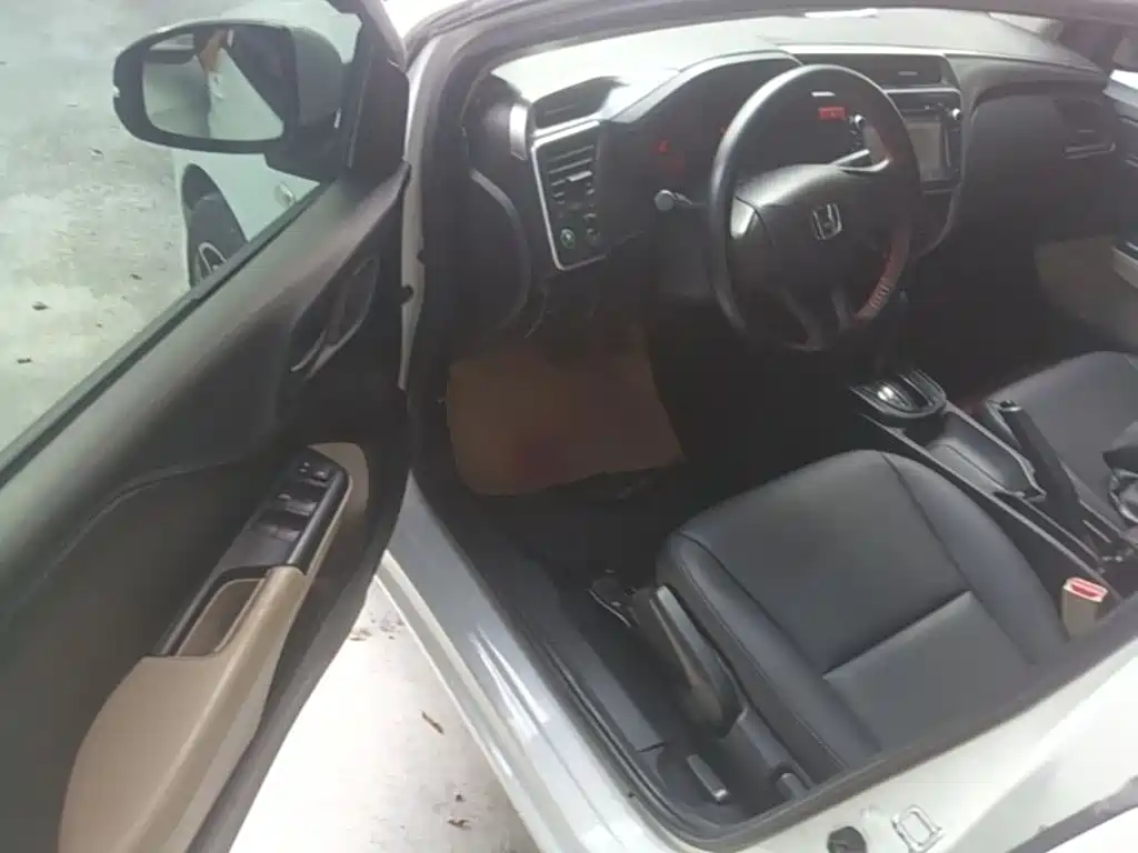 Honda City — миниатюра 16
