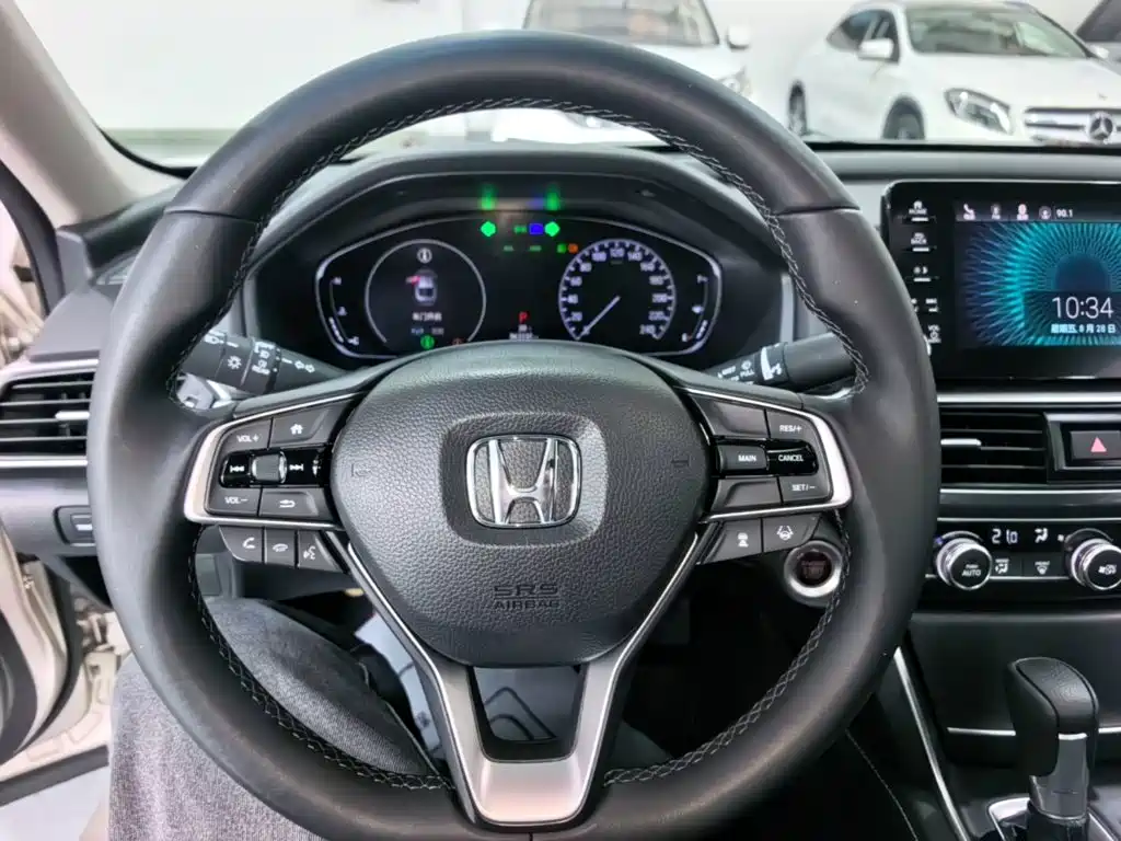 Honda Inspire — миниатюра 11