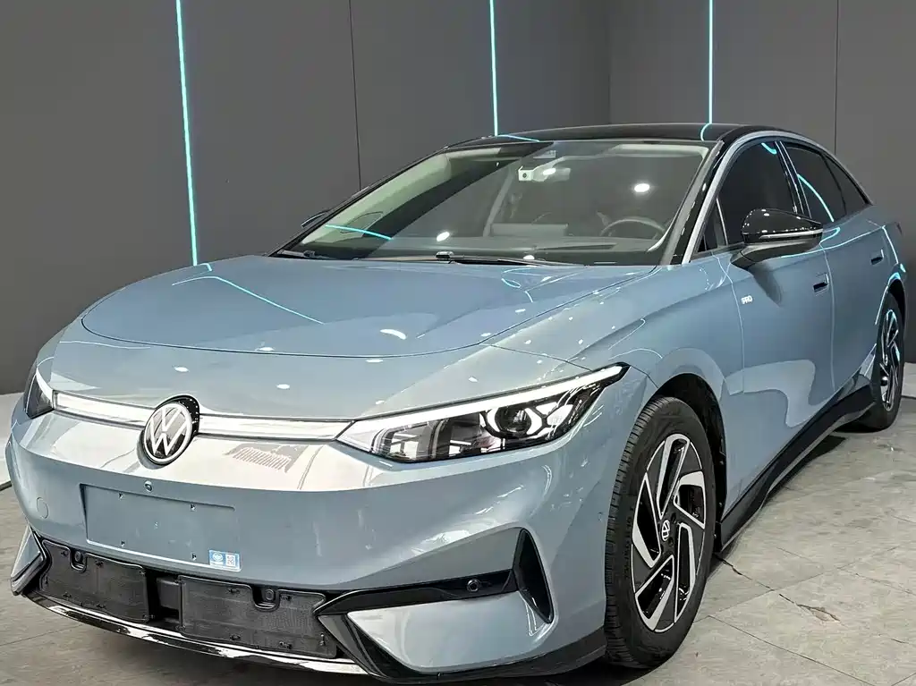 VOLKSWAGEN ID.7 VIZZION