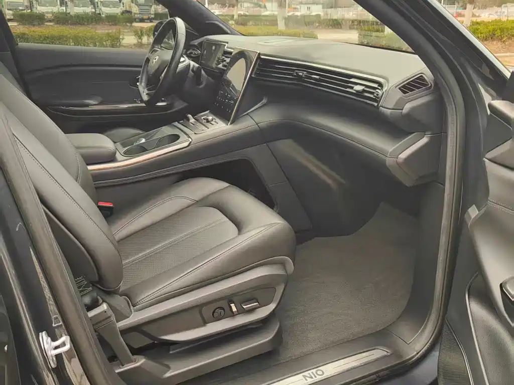 NIO NIO ES6