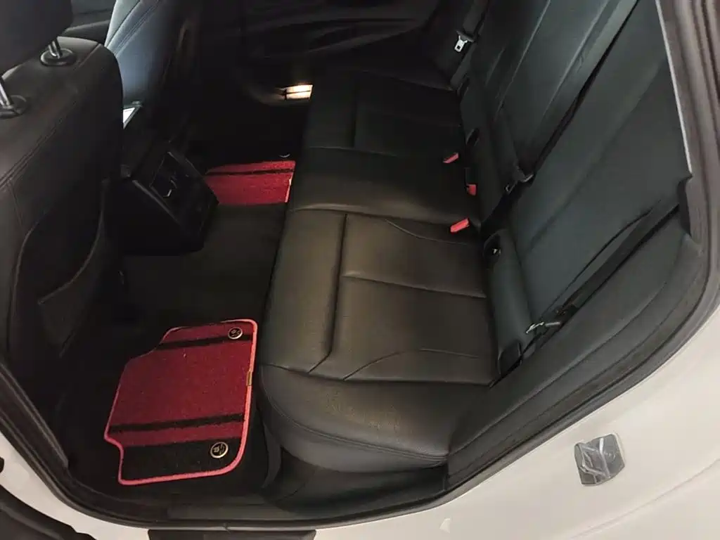BMW 3 Series GT — миниатюра 17