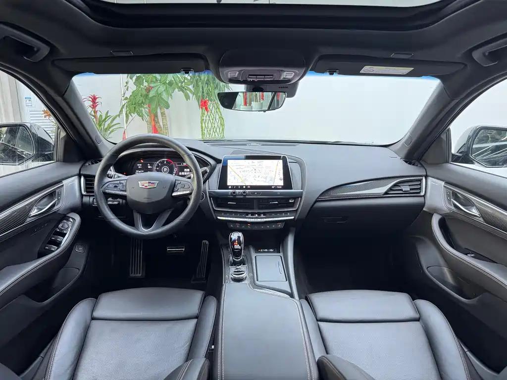 Cadillac CT5 — миниатюра 4
