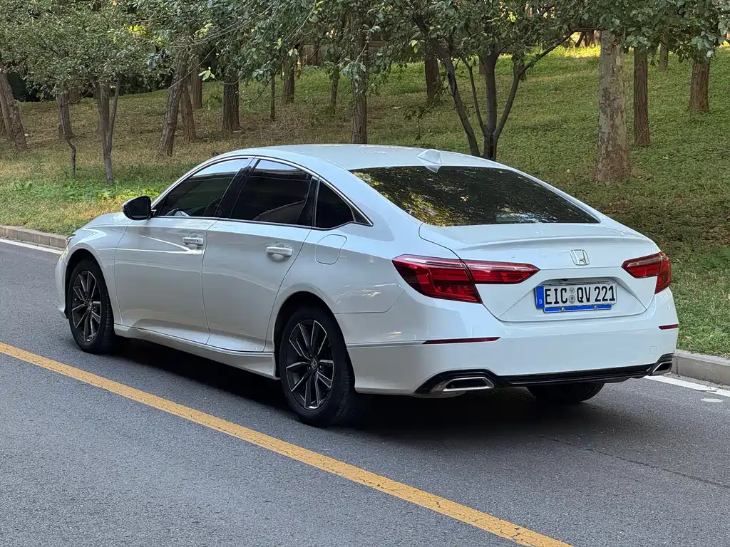 Honda Inspire — миниатюра 5