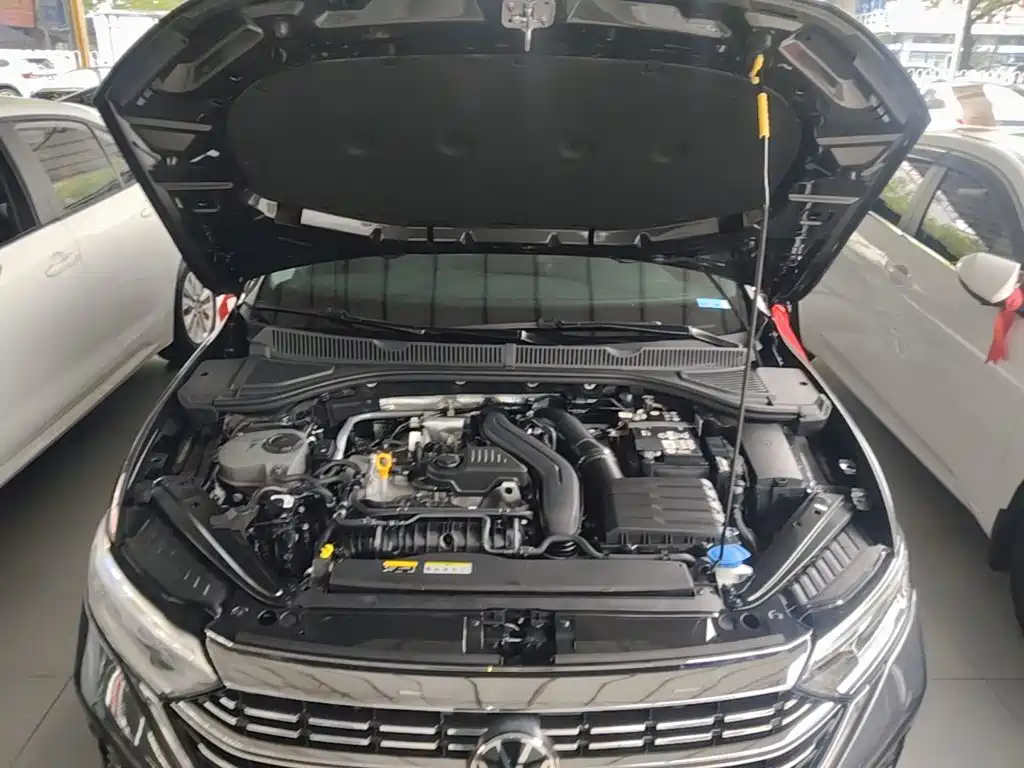 Volkswagen Sagitar — миниатюра 20