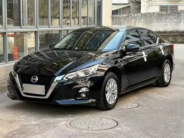 nissan teana